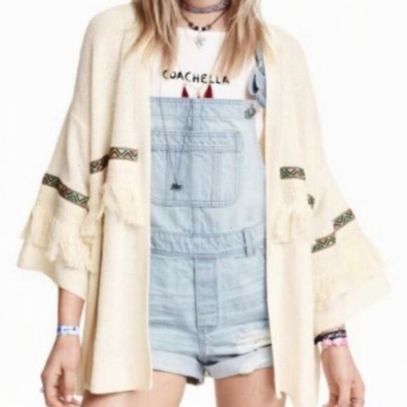 H&M x Coachella Collab Boho Cream Ivory Fringe Open Sweater Cardigan Small - Picture 2 of 9